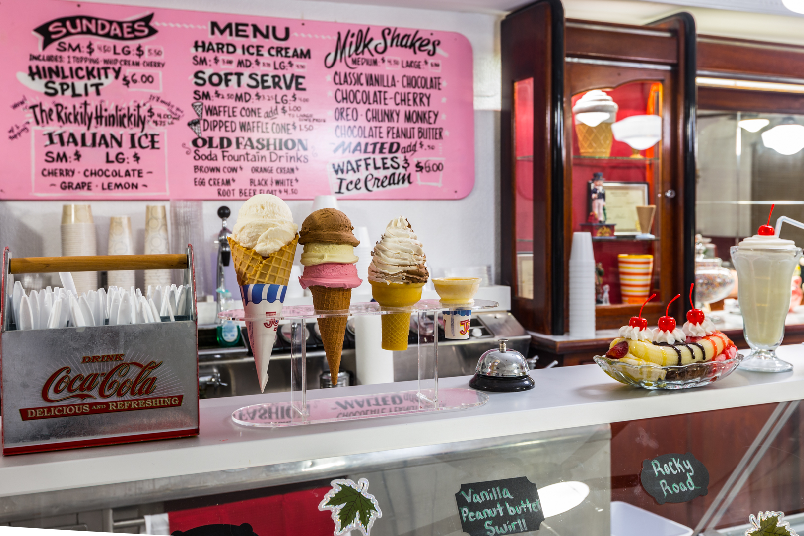 Hinlickity's Ice Cream Parlor in Highlands, NJ & Vintage Ice Cream Truck  Rental in New Jersey area